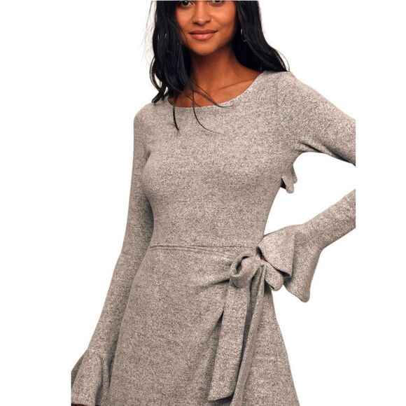 New! Lulus Heather Gray Sweater Wrap Dress Sz M - Picture 3 of 7